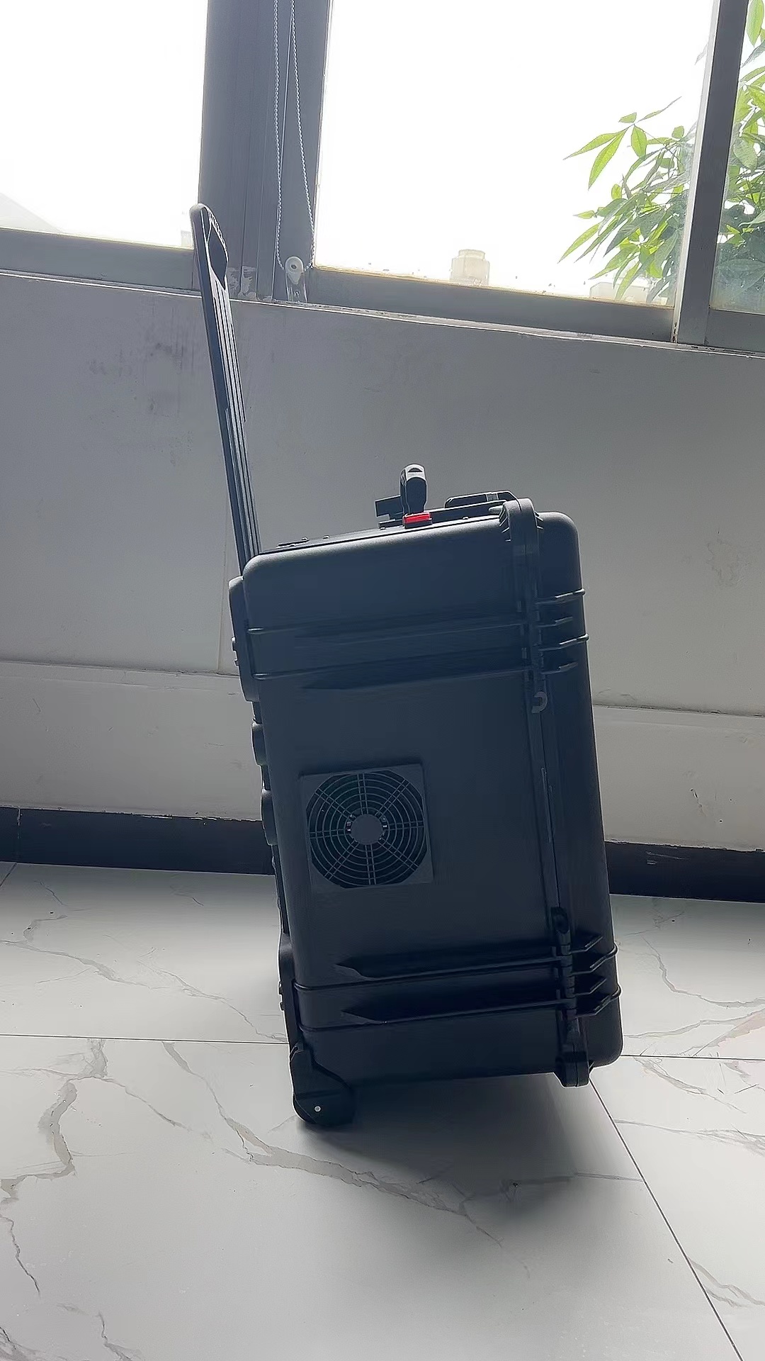 津南手拉箱型移动通信干扰器